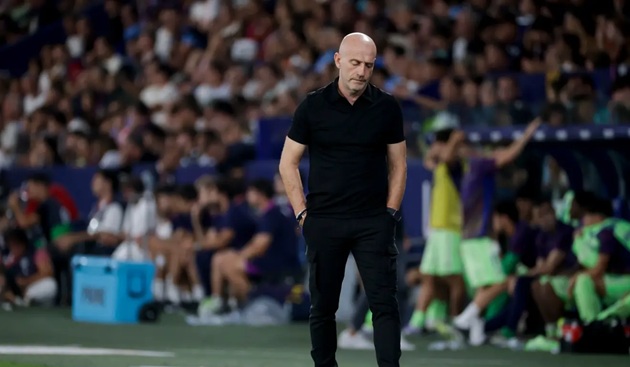 Levante suýt gây bất ngờ trước Barca.