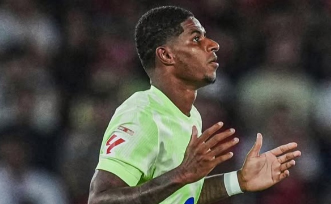 Rashford đã đá chính ở trận gặp Levante.