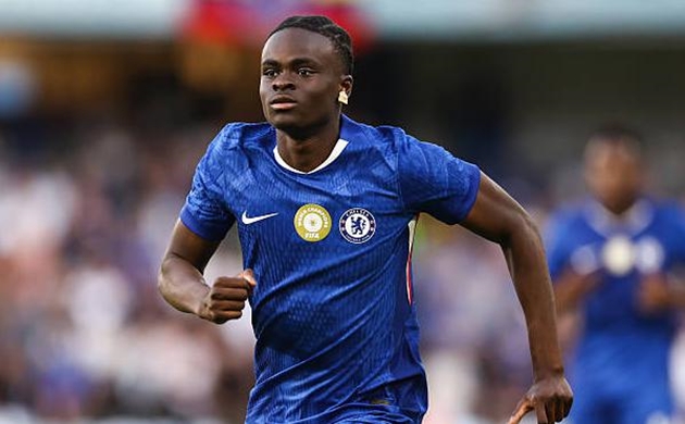 AS Roma dành sự quan tâm cho Tyrique George.