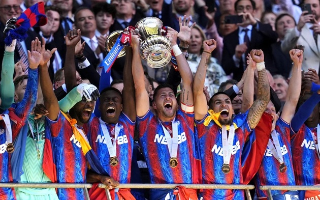 Palace vốn được dự Europa League sau chức vô địch FA Cup.