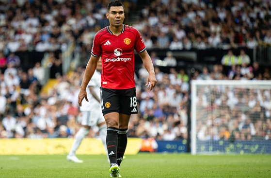Casemiro (5.7/10):  Được giao nhiệm vụ luân chuyển bóng nhanh lên phía trên nhưng không thực sự hiệu quả. Bị thay ra sớm khi tuyến giữa của United bắt đầu xuất hiện khoảng trống.