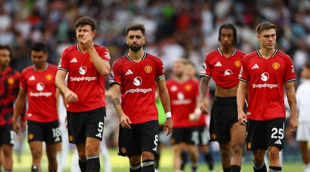 Ảnh bài viết Gary Neville: MU cần gấp tiền vệ trung tâm sau trận hòa Fulham