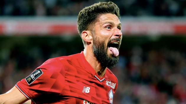 Giroud cho thấy giá trị khi trở lại Ligue 1 chơi bóng.