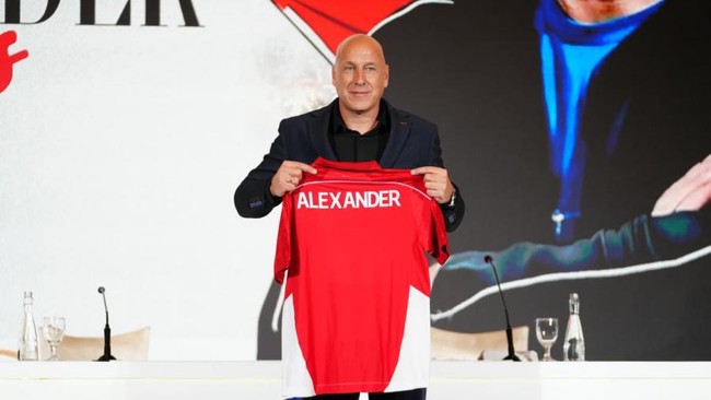Indonesia kỳ vọng Alexander Zwiers giúp đội tuyển thay đổi tích cực.