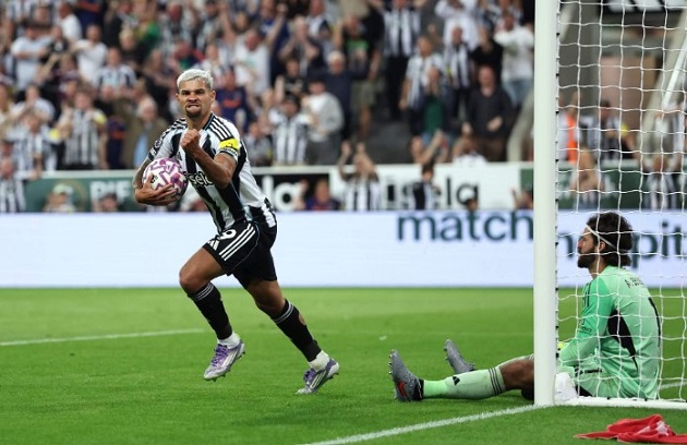 Ảnh bài viết Newcastle ngẩng cao đầu sau thất bại kịch tính trước Liverpool