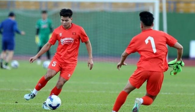 Ảnh bài viết Nhiều tuyển thủ Việt Nam tập trung muộn vì V-League lùi lịch