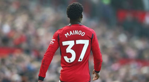 Ảnh bài viết Man United hạ giá bán Kobbie Mainoo, cơ hội ra đi gần kề