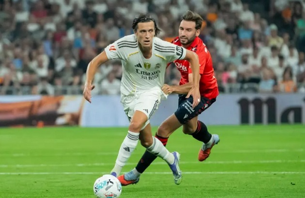 Ảnh bài viết Carreras giải quyết bài toán hậu vệ trái tại Real Madrid