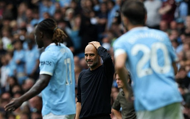 Man City khởi đầu mùa giải khá chật vật.