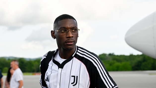 Juventus nỗ lực tái hợp với Muani