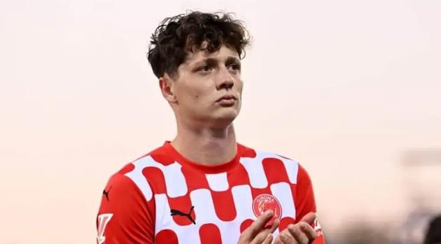 Wolves đạt thỏa thuận chiêu mộ Ladislav Krejci.