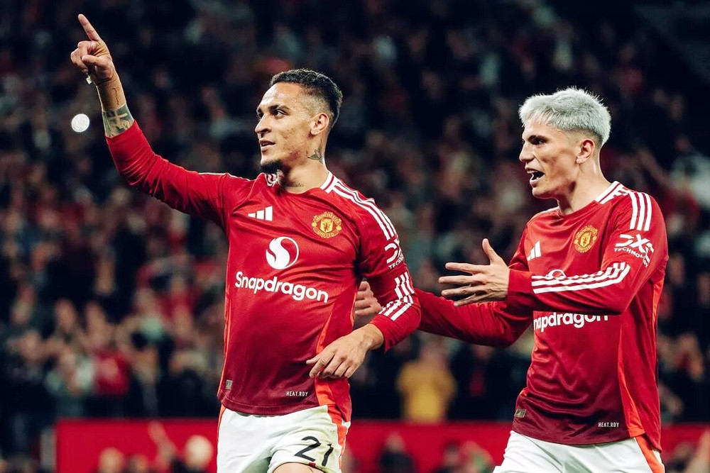 Alejandro Garnacho và Antony chuẩn bị rời Manchester United.