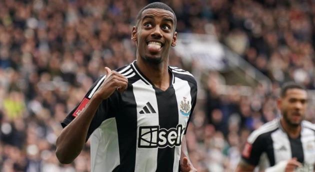 Alexander Isak đã thông báo với Newcastle rằng anh muốn rời CLB.