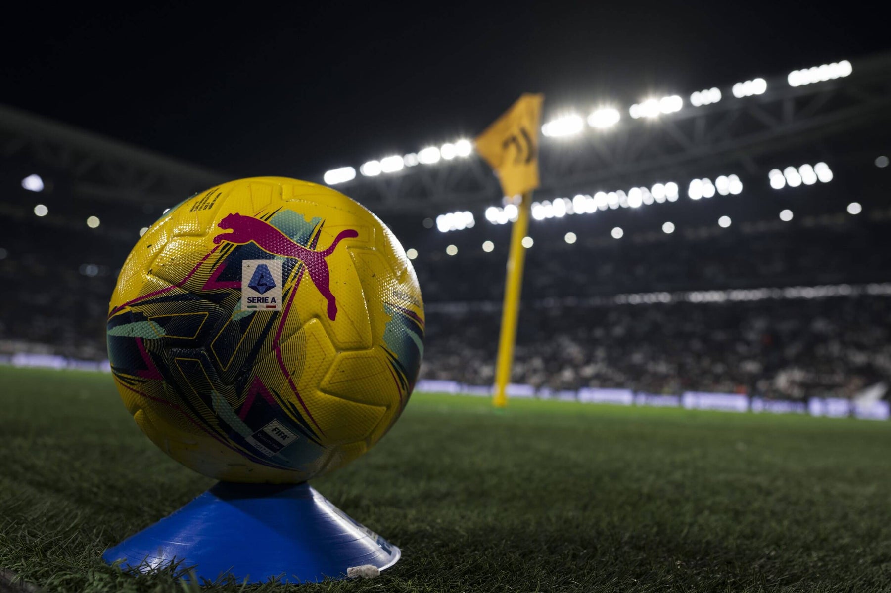 Serie A cũng rục rịch đưa các trận đấu đến Úc