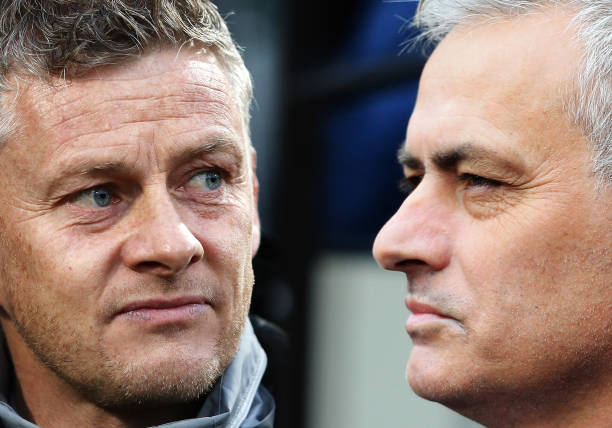 Ảnh bài viết Ghế nóng tại MU: Amorim nguy cơ bị "trảm", Solskjaer và Mourinho sẵn sàng trở lại