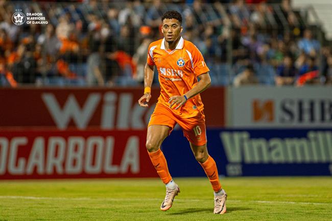 Ảnh bài viết Điều đặc biệt về David Henen, ngoại binh V-League được triệu tập đá Vòng loại World Cup