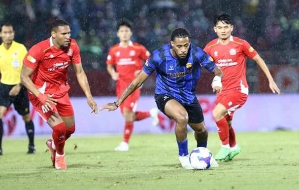 HAGL vẫn chưa có dấu hiệu thoát khỏi cơn khủng hoảng.