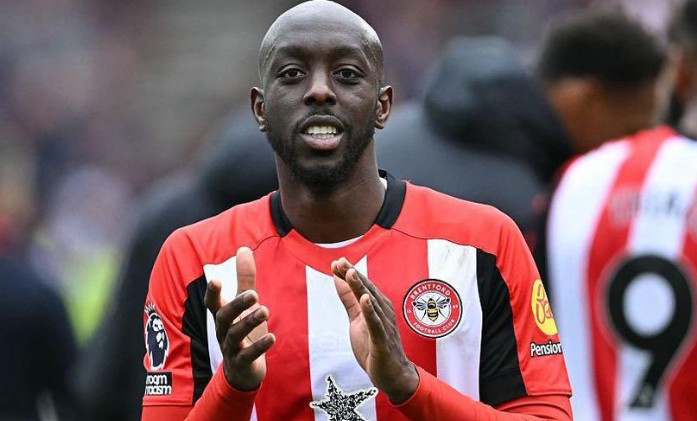 Yoane Wissa muốn rời Brentford.