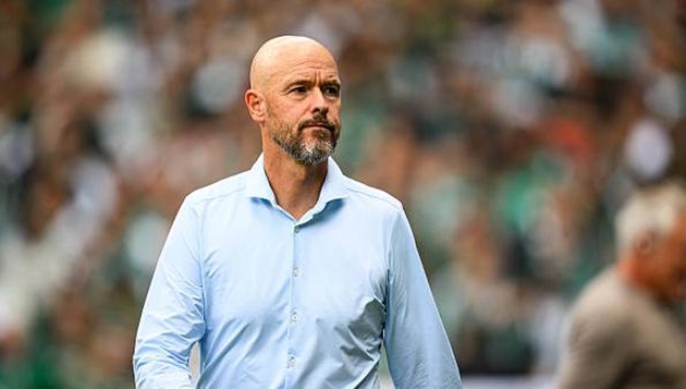 Erik ten Hag bi Bayer Leverkusen sa thải sau 2 trận tại Bundesliga.