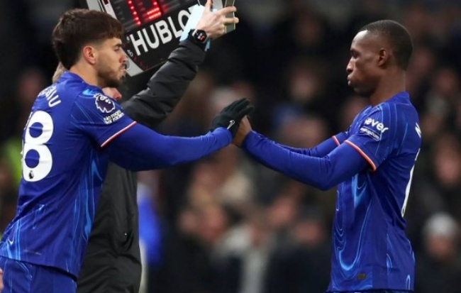 Chelsea phải thanh lọc đội hình.