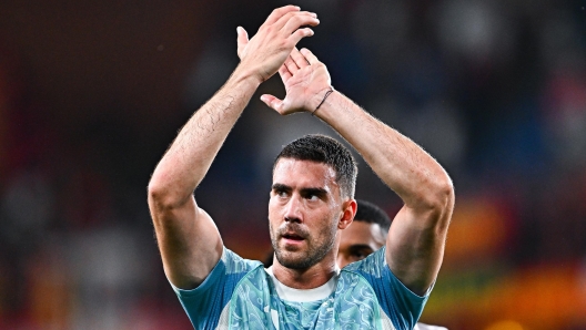 Vlahovic gần như mang về cả 6 điểm cho Juventus.