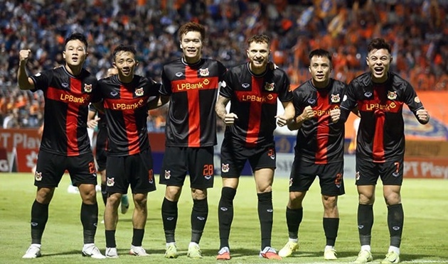 Ninh Bình toàn thắng 3 vòng đầu tiên tại V.League