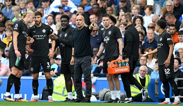 Ảnh bài viết Pep Guardiola khởi đầu chật vật cùng Man City