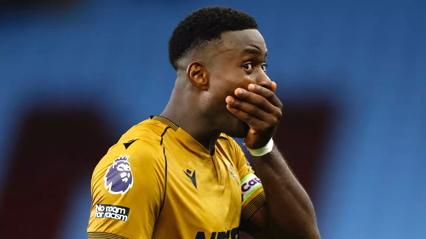 Guehi không thể chuyển đến Liverpool vào phút chót