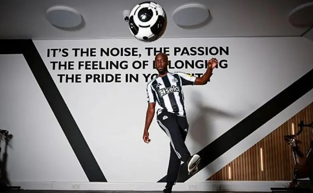 Sau nhiều nỗ lực, Newcastle đã chiêu mộ thành công Wissa.