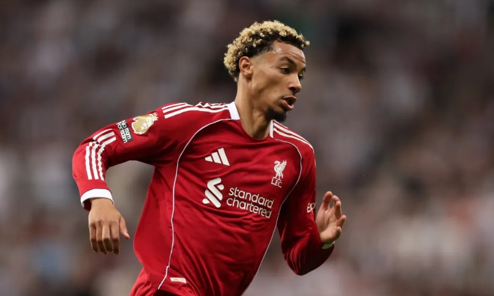 Ảnh bài viết Ekitike đối diện nguy cơ bị phạt vì sai phạm khi lái xe