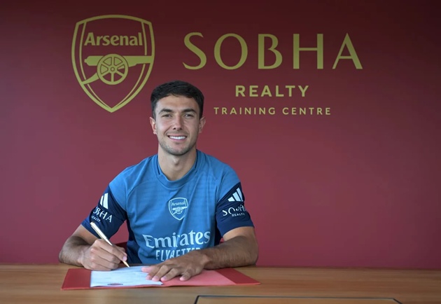 Zubimendi chia tay Real Sociedad để đến Arsenal