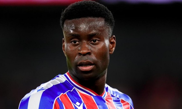 Ảnh bài viết Tiết lộ! HLV Crystal Palace dọa từ chức nếu Guehi sang Liverpool