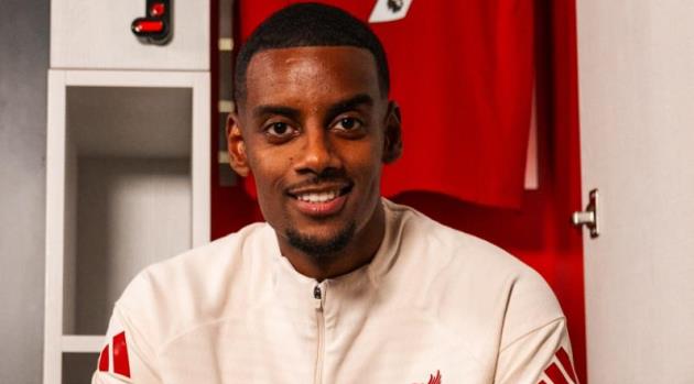 Ảnh bài viết Người đại diện Isak công kích Newcastle sau thương vụ 130 triệu bảng sang Liverpool