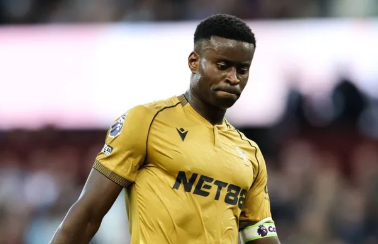 Marc Guehi không hài lòng vì thương vụ chuyển nhượng bất thành đến Liverpool.