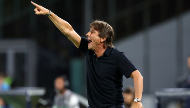 Ảnh bài viết Napoli loại 2 ngôi sao khỏi danh sách dự Champions League