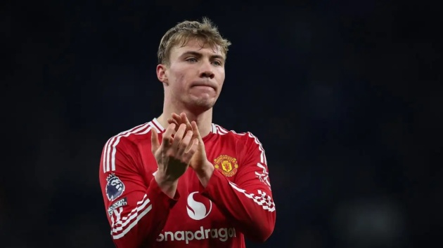 Hojlund phải sớm rời MU khi chưa thể hiện được nhiều.