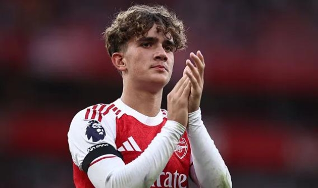 Ảnh bài viết Arsenal gạch tên Jesus, trao cơ hội cho Dowman ở Champions League