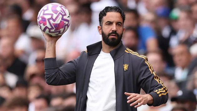 Ảnh bài viết Xem thống kê 3 trận, CĐV Man Utd có chung quan điểm về hệ thống của Amorim