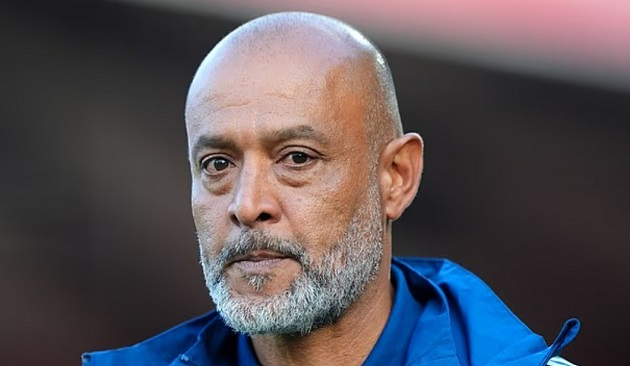 Ảnh bài viết Nottingham Forest gây bất ngờ khi loại Zinchenko khỏi Europa League