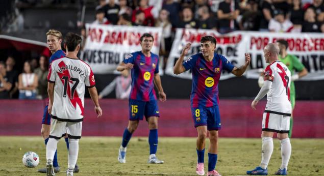 Barca cần chơi như 1 tập thể, giống mùa trước.