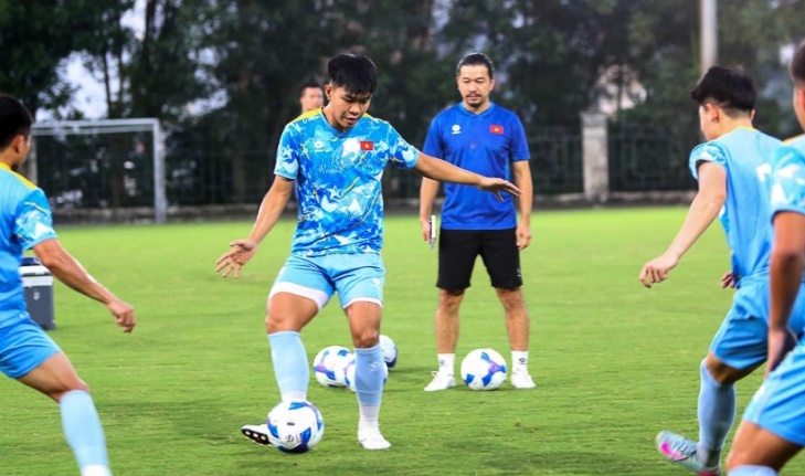 Ảnh bài viết Đấu U23 Singapore, Lý Đức chỉ ra điểm yếu cần cải thiện của U23 Việt Nam