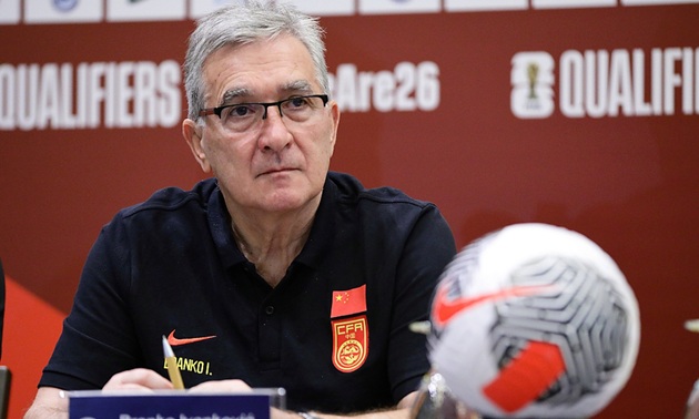 Trung Quốc đang tìm HLV mới sau khi sa thải Branko Ivankovic.