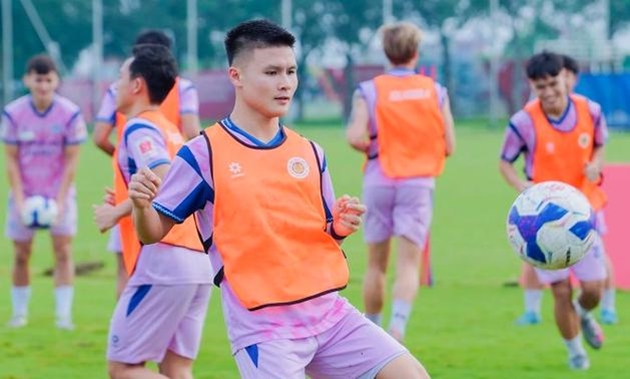 Công an Hà Nội được dời lịch đấu.