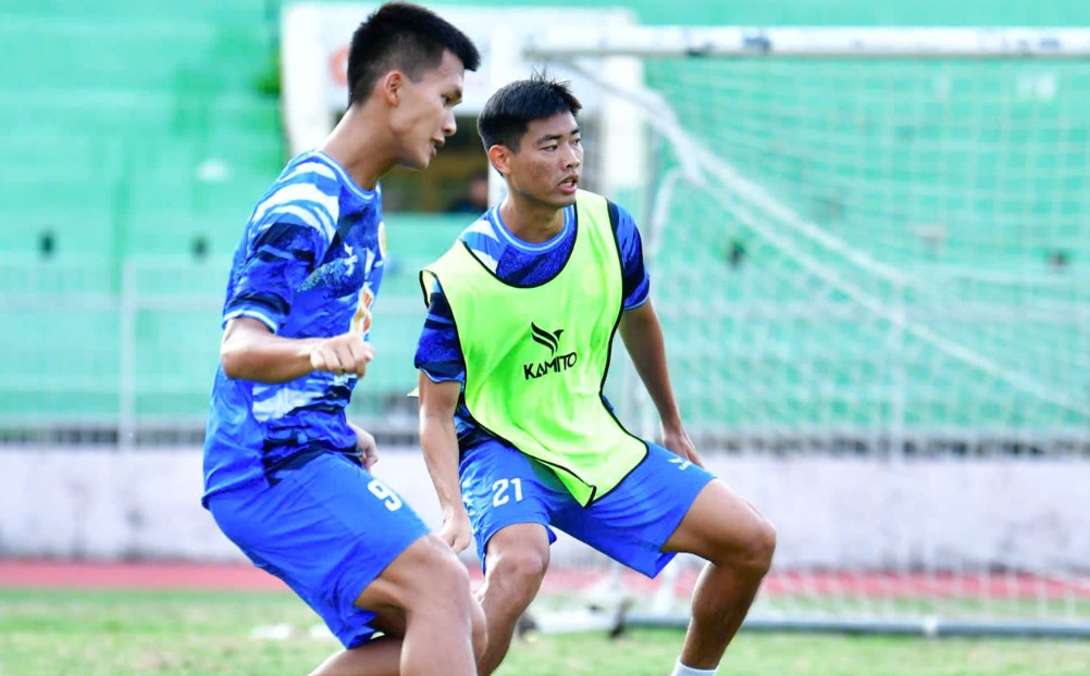 Ảnh bài viết HLV Quy Nhơn United chia sẻ về khó khăn trước mùa giải mới