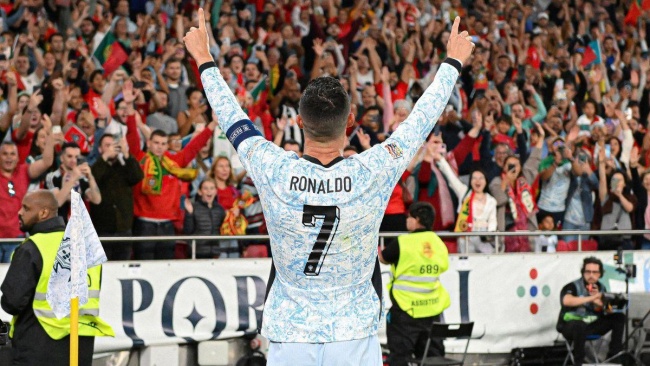 Ronaldo liệu có ghi được 1000 bàn thắng?