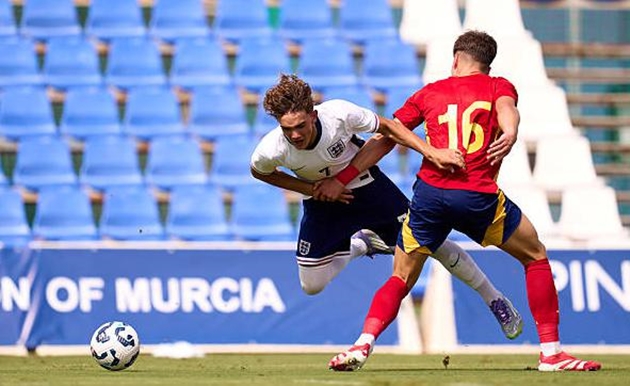 Ảnh bài viết Max Dowman làm nên lịch sử ở U19 Anh