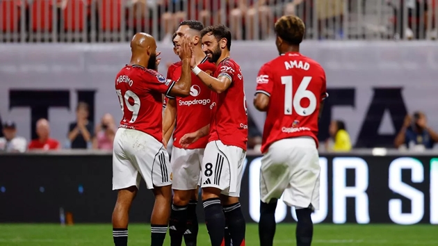 Hàng công MU đang có nhiều giải pháp trước Man City.