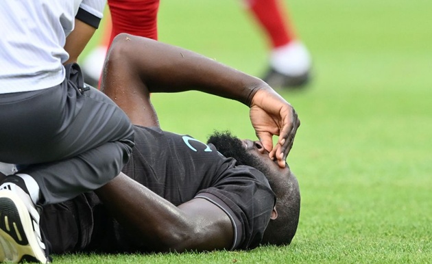 Lukaku vắng mặt ít nhất đến tháng 12 vì chấn thương