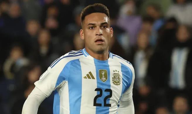 Martinez có thể gánh vác trọng trách ghi bàn cho Argentina?