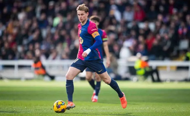 Ảnh bài viết De Jong chấn thương nhẹ, Barcelona lo ngại khả năng ra sân